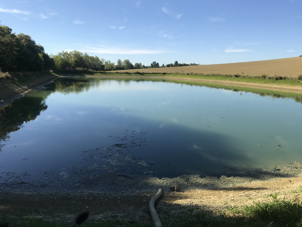 Retenue d'eau agricole dans le Gers